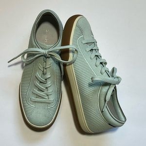 Rothy's Lace Up sneakers in Spearmint